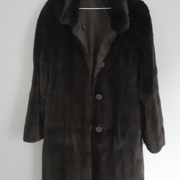 3 Womens Real Fur Coats - Picture 2 of 3